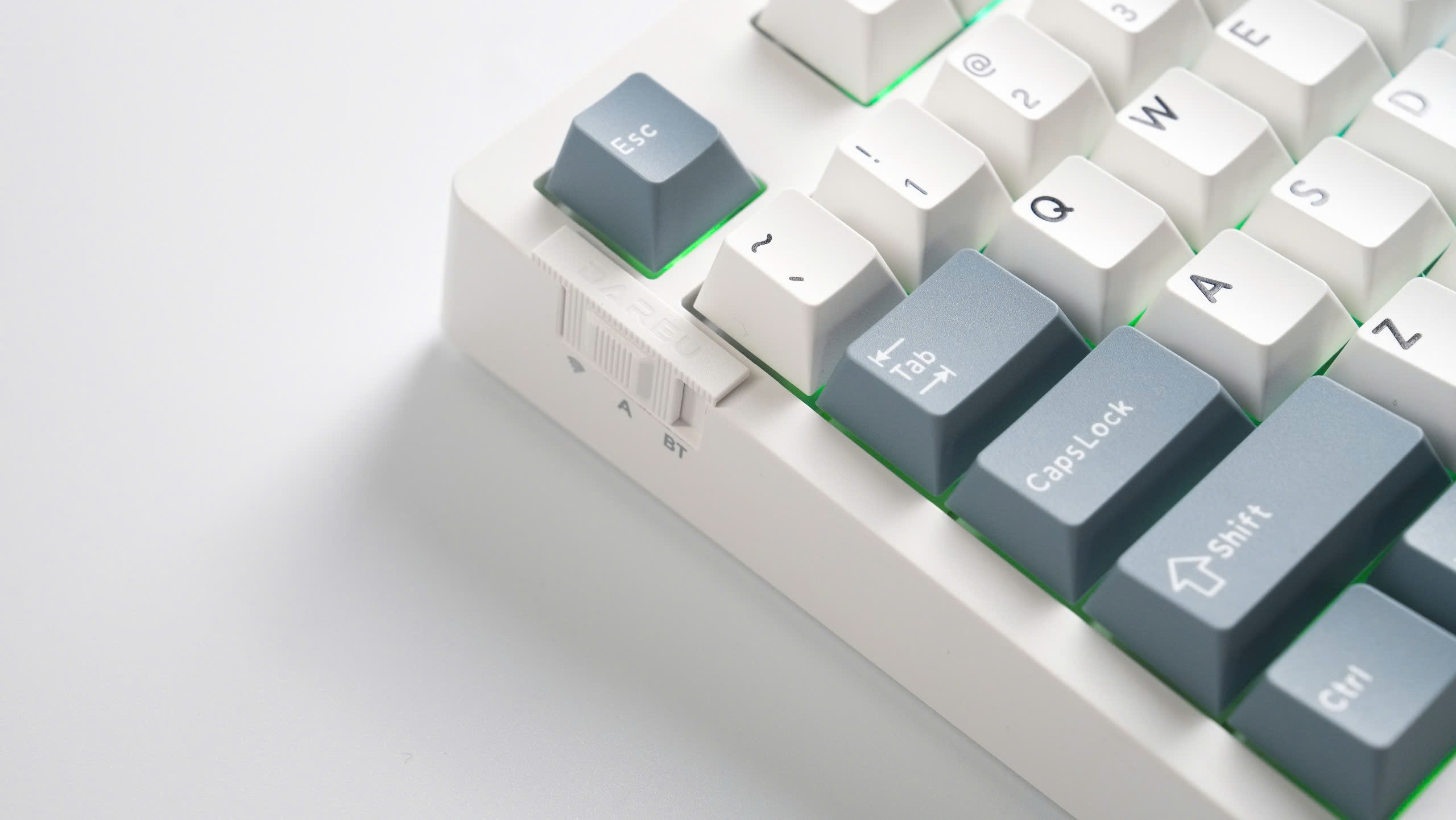 Bàn Phím Cơ Dareu EK106 Pro Haze Blue | Cloud Switch